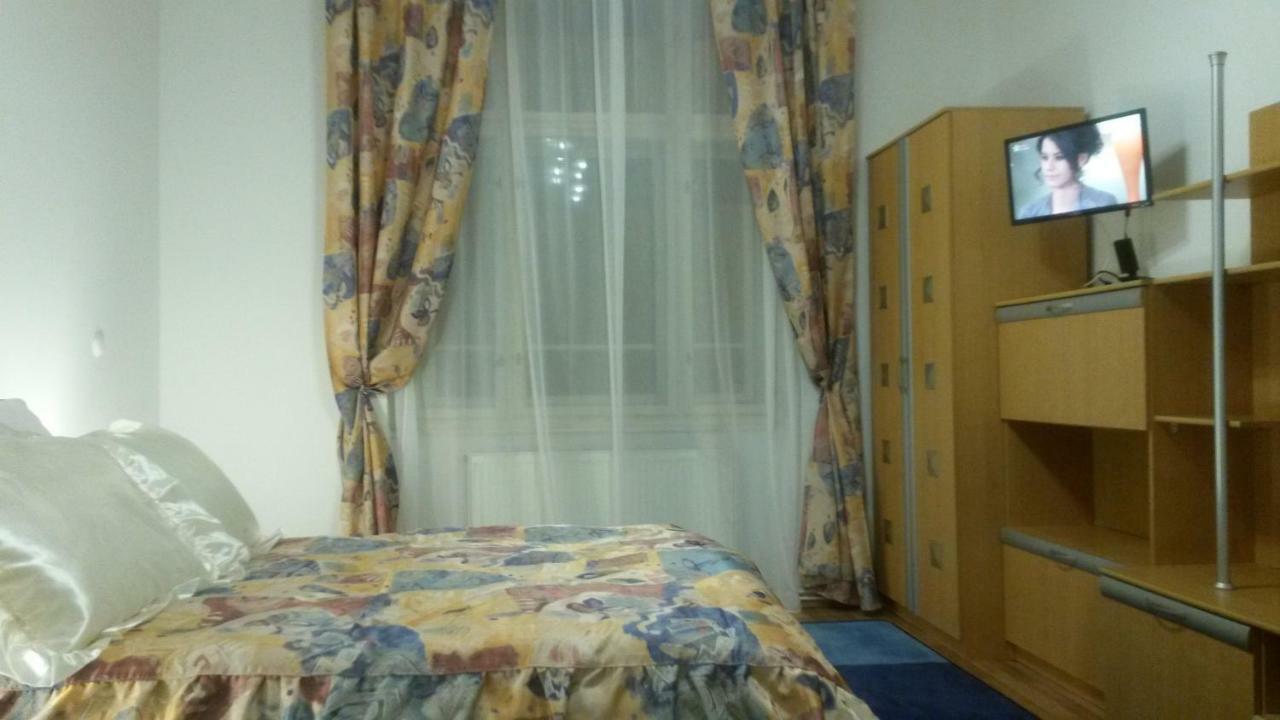 Lana Lo Apartments Karlovy Vary Extérieur photo
